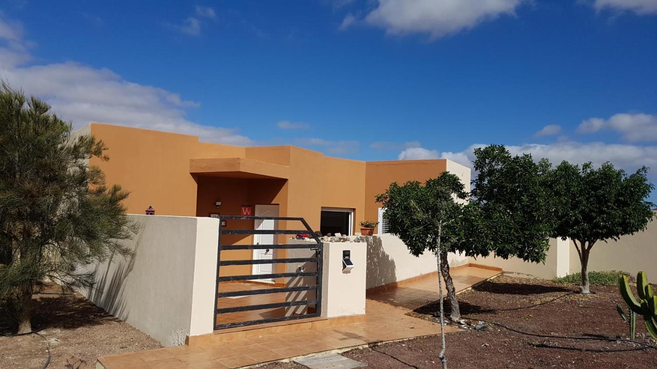 Casa De Nico Guest House Antigua  Exterior photo